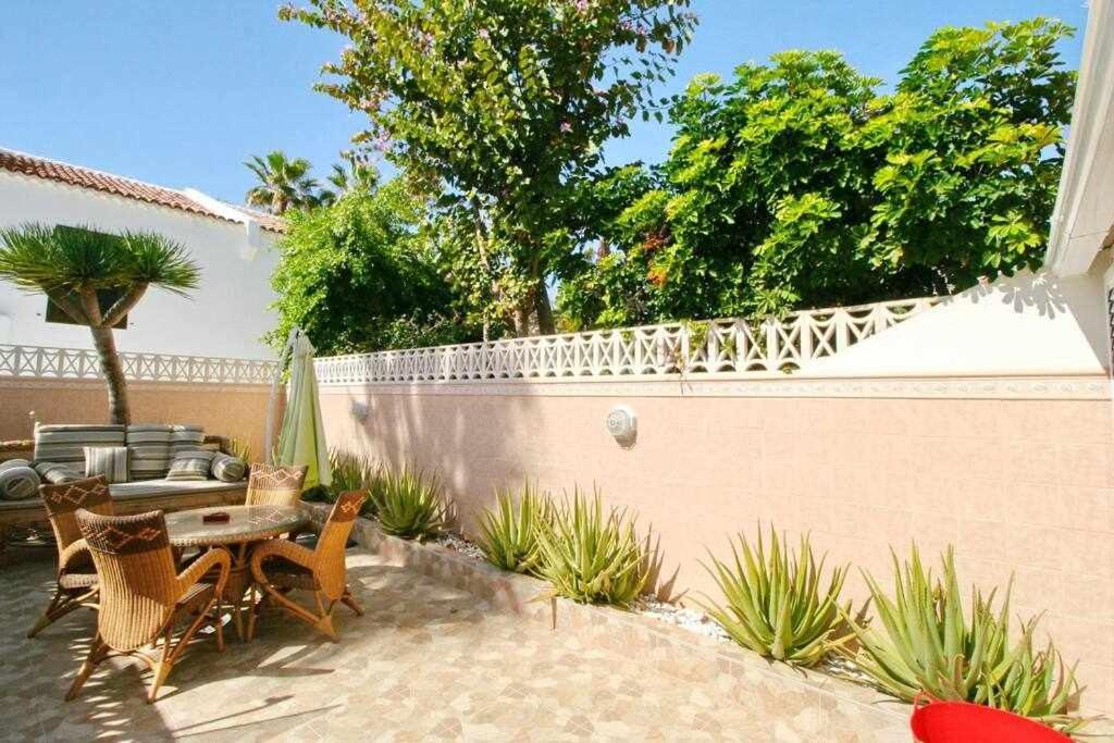 Parque Santiago 1 Villa114 Tenerife Rental & Sales Playa de las Americas  Exterior photo